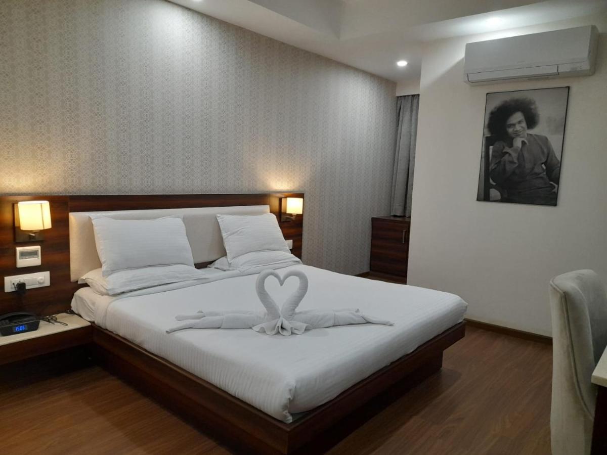 Sai Maa Hotel & Residency Puttaparthi Exterior photo