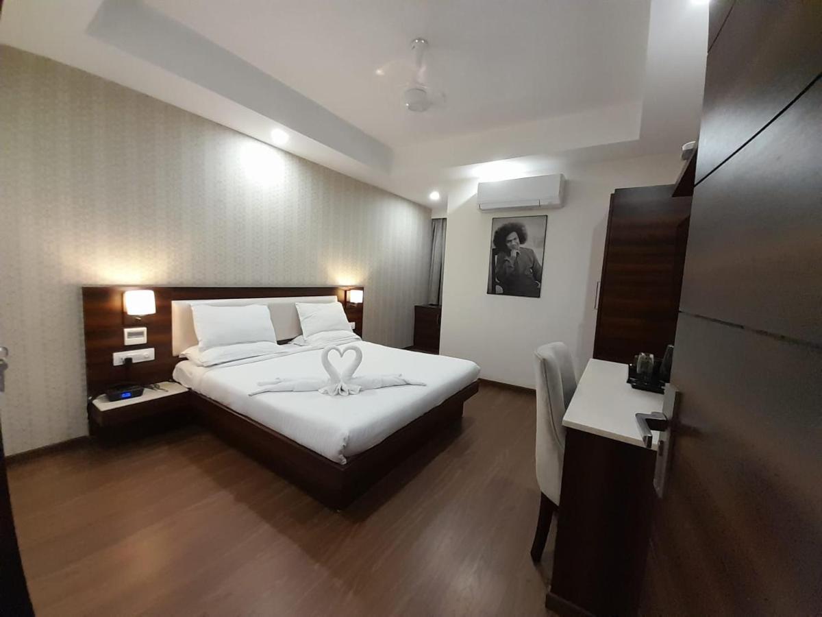 Sai Maa Hotel & Residency Puttaparthi Exterior photo